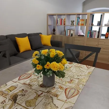 La Casina In Citta - The Little Flat In Town Apartment Alessandria