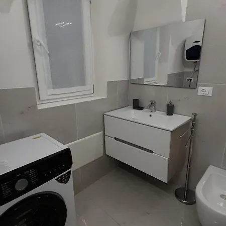 Appartamento La Casina In - The Little Flat In Town Alessandria