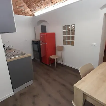La Casina In - The Little Flat In Town Alessandria