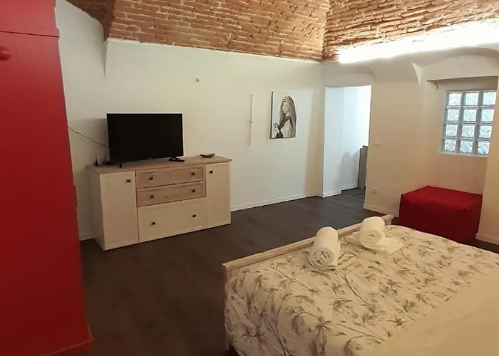 La Casina In Citta - Little Flats In Town * Alessandria